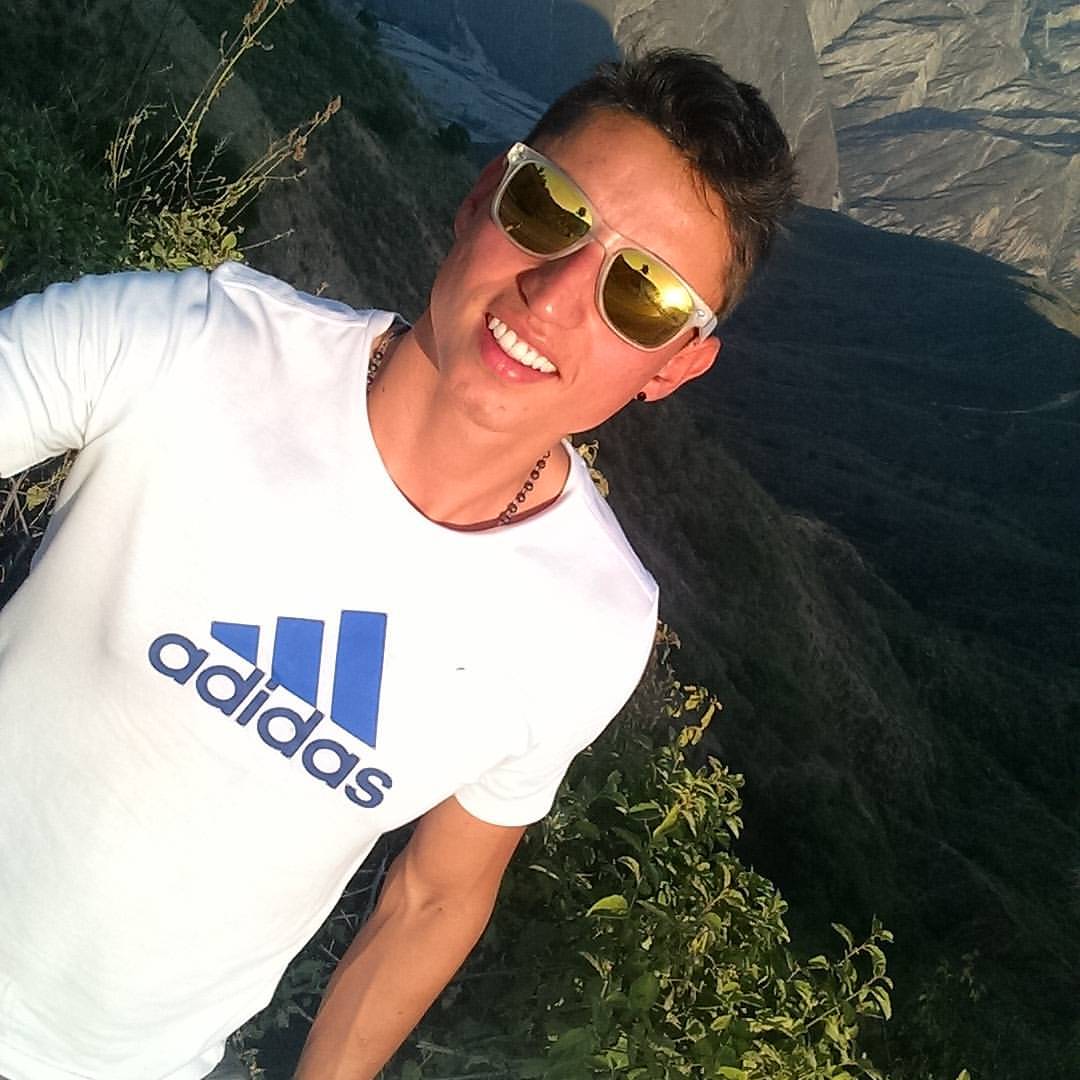 Andrés B.